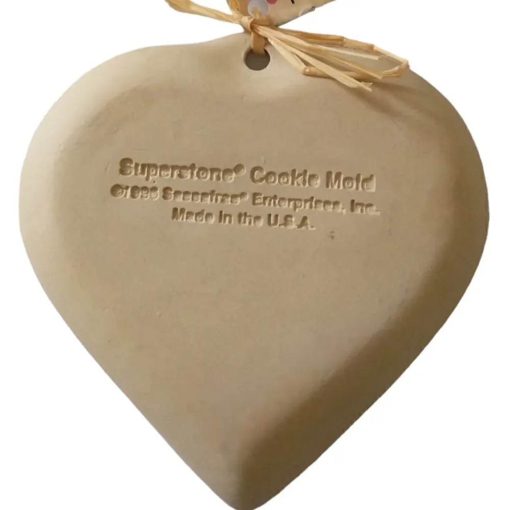 Superstone Sassafras heart shaped